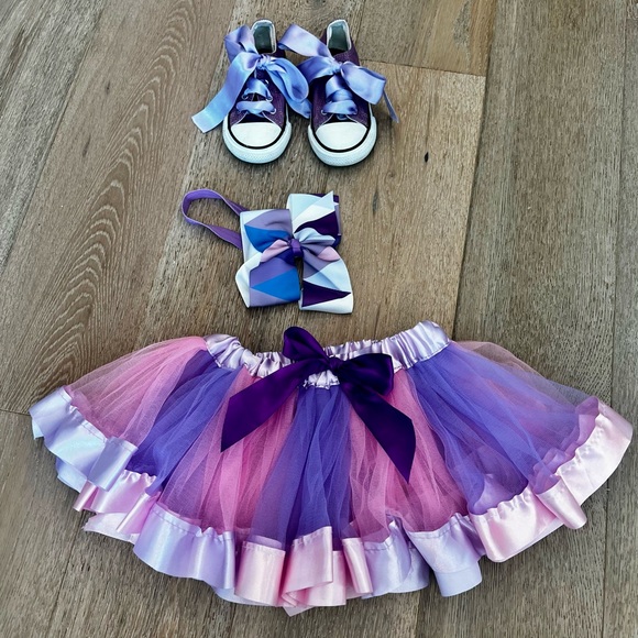 Toddler Girls Converse Shoes, Tulle Tutu and Bow Matching Set - Picture 1 of 5